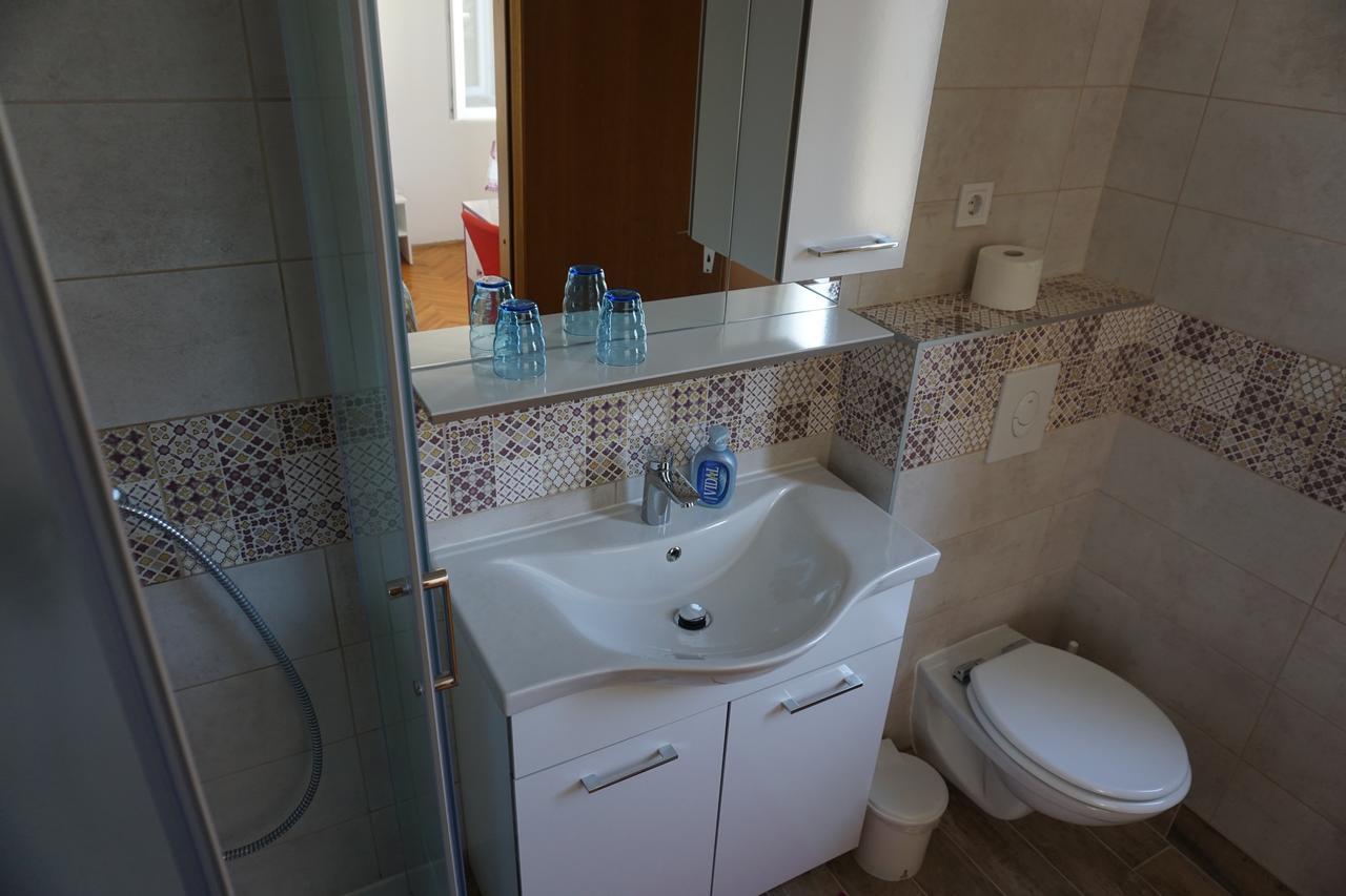 Bed And Breakfast Ivanka Mali Losinj Exterior photo